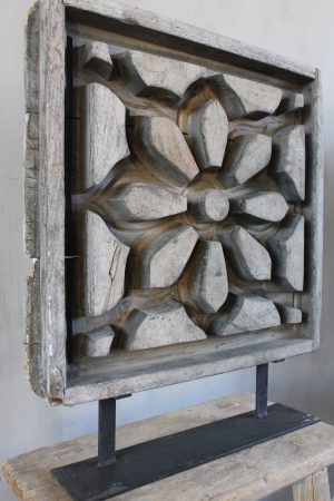 Steenmal ornament